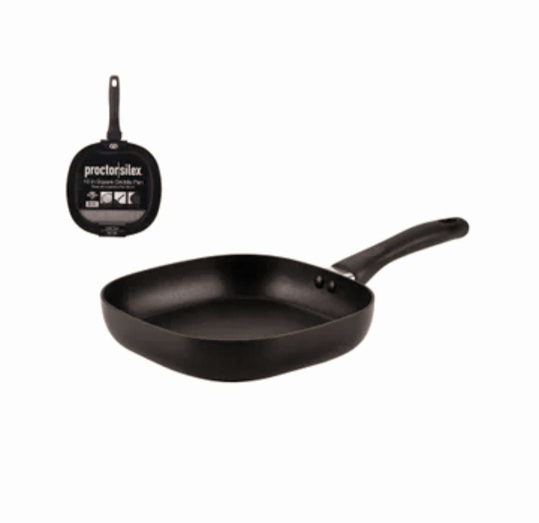 Proctor Silex 10in Square Griddle Pan, High Quality Aluminum- stay cooled handle, Non-stick Coating